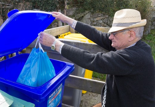 San Sadurniño amplía o proxecto de recollida do lixo porta por porta ás zonas máis elevadas do municipio